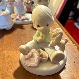 1993 PRECIOUS MOMENTS Sharing Sweet Moments together collectible ceramic hearts